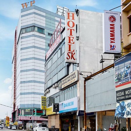 Oyo 982 Hotel Sk Kajang Exterior foto